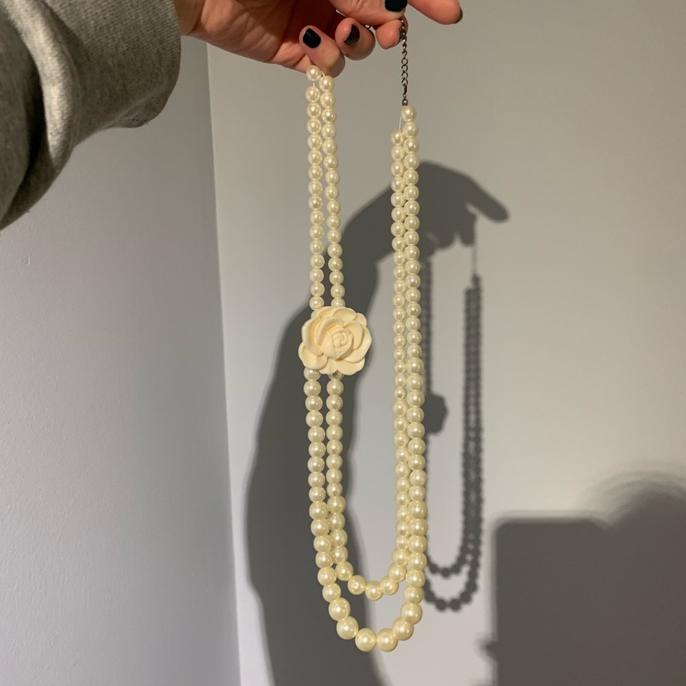 Pearl necklace